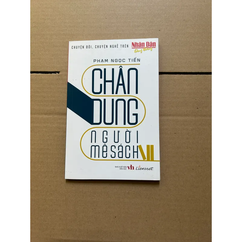 Chân dung người mê sách - Phạm Ngọc Tiến 795737