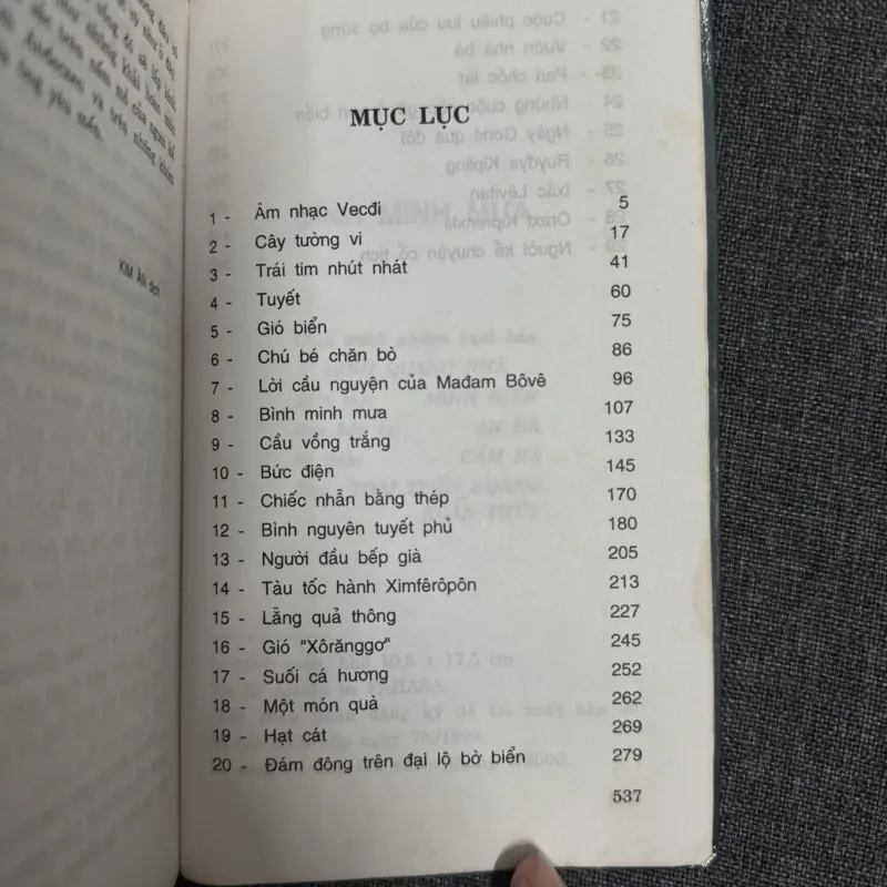 Bình minh mưa - Konstantin Paustovsky 931443