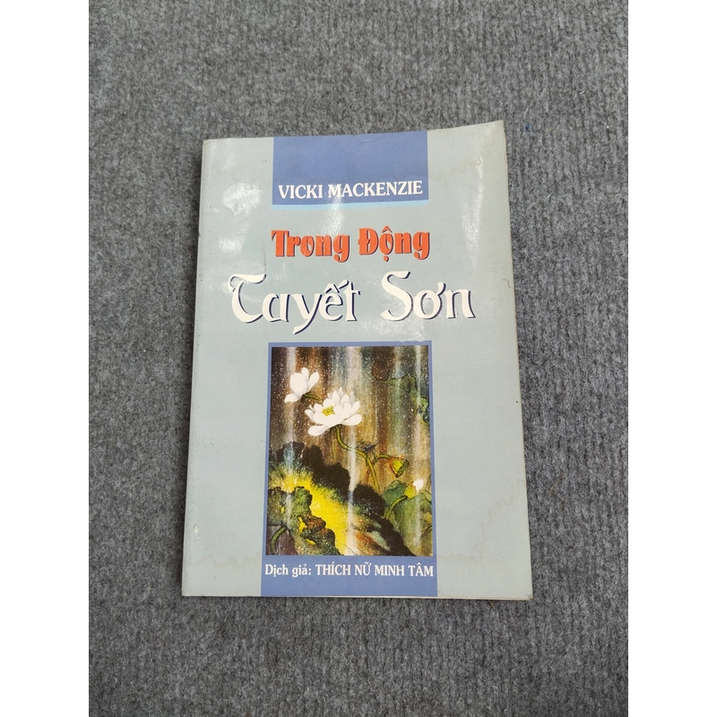 TRONG ĐỘNG TUYẾT SƠN 494699