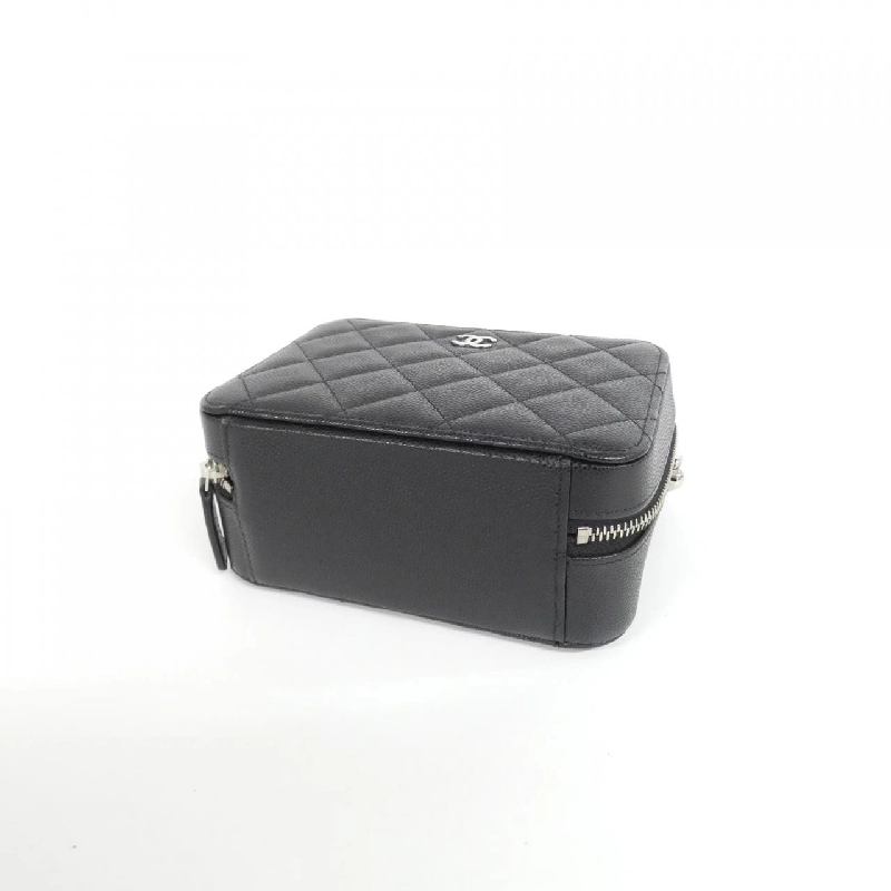 Túi xách Chanel Timeless Classic Line AP2426 610098