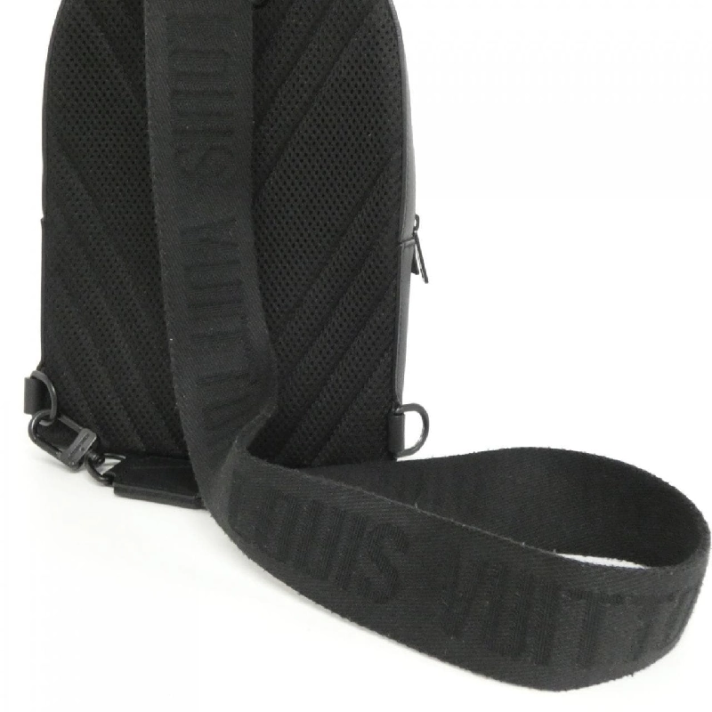 Túi đeo chéo Louis Vuitton LV Aerogram Pilot M23736 615044