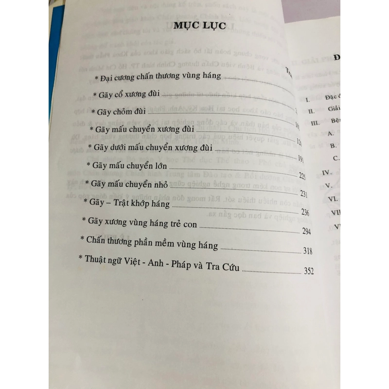 CHẤN THƯƠNG HỌC VÙNG HÁNG ( Lê Phúc ) 539414