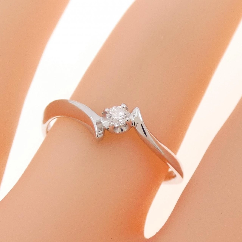 Nhẫn kim cương K10WG 0.05CT 667110