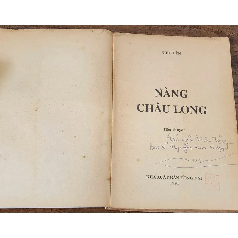 Tiểu thuyết dã sử: NÀNG CHÂU LONG (Như Hiên, 474 trang) 732077