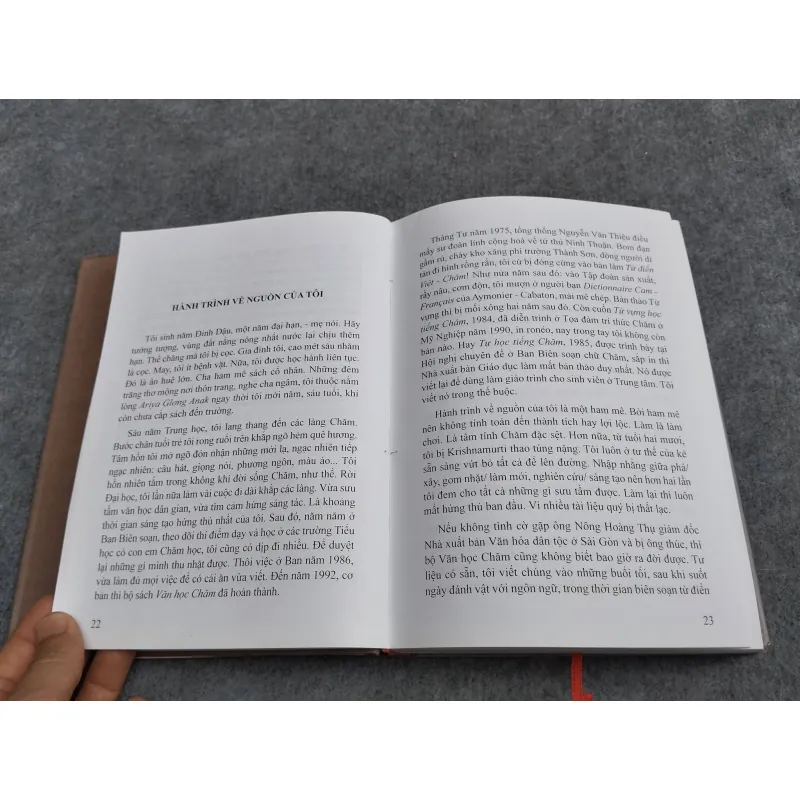 VĂN HOÁ - XÃ HỘI CHĂM NGHIÊN CỨU VÀ ĐỐI THOẠI 957501