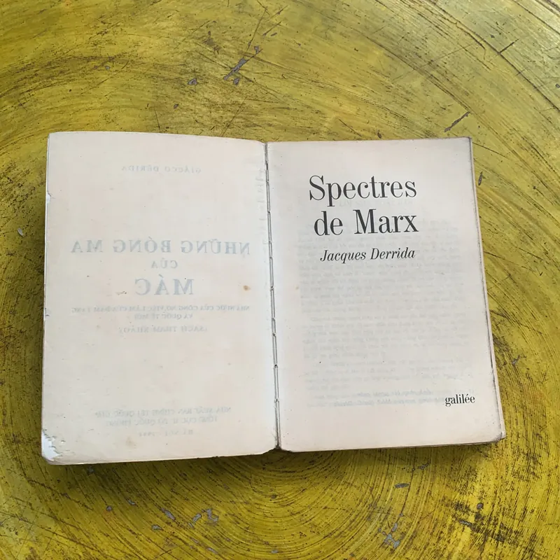  NHỮNG BÓNG MA CỦA MARX- giắccow đêriđa 739572