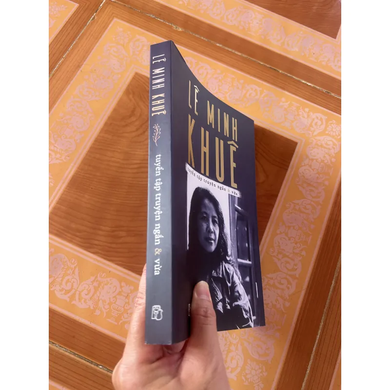 Tuyển tập truyện ngắn và vừa Lê Minh Khuê (như mới) 926740