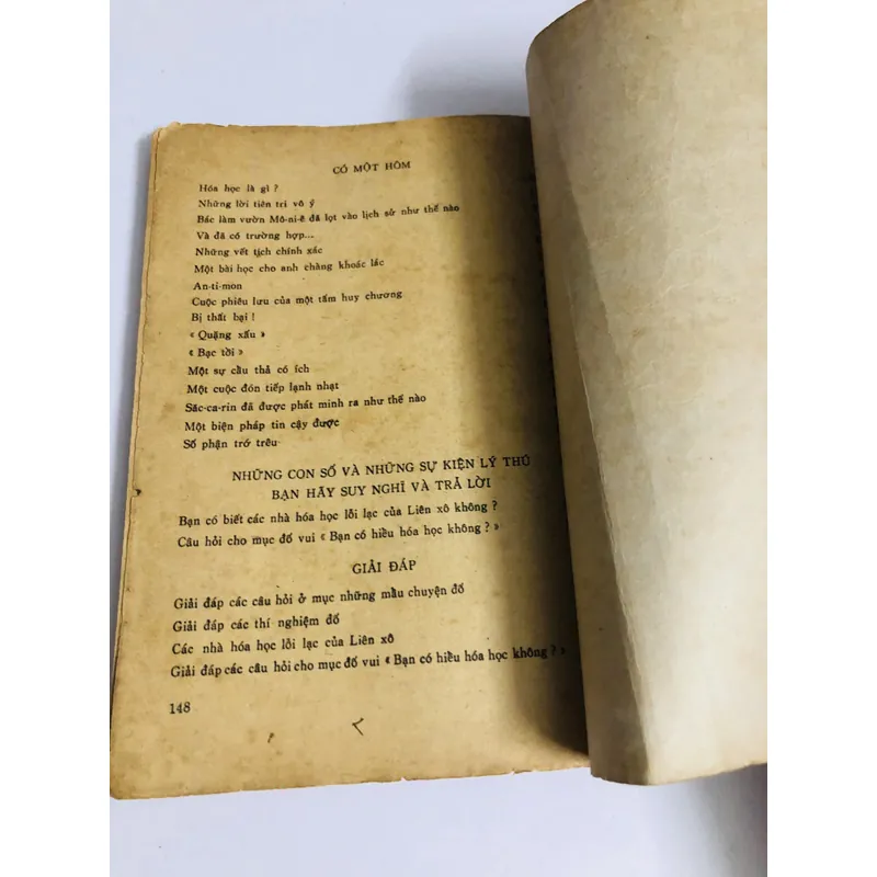 HOÁ HỌC VUI 1977 718008