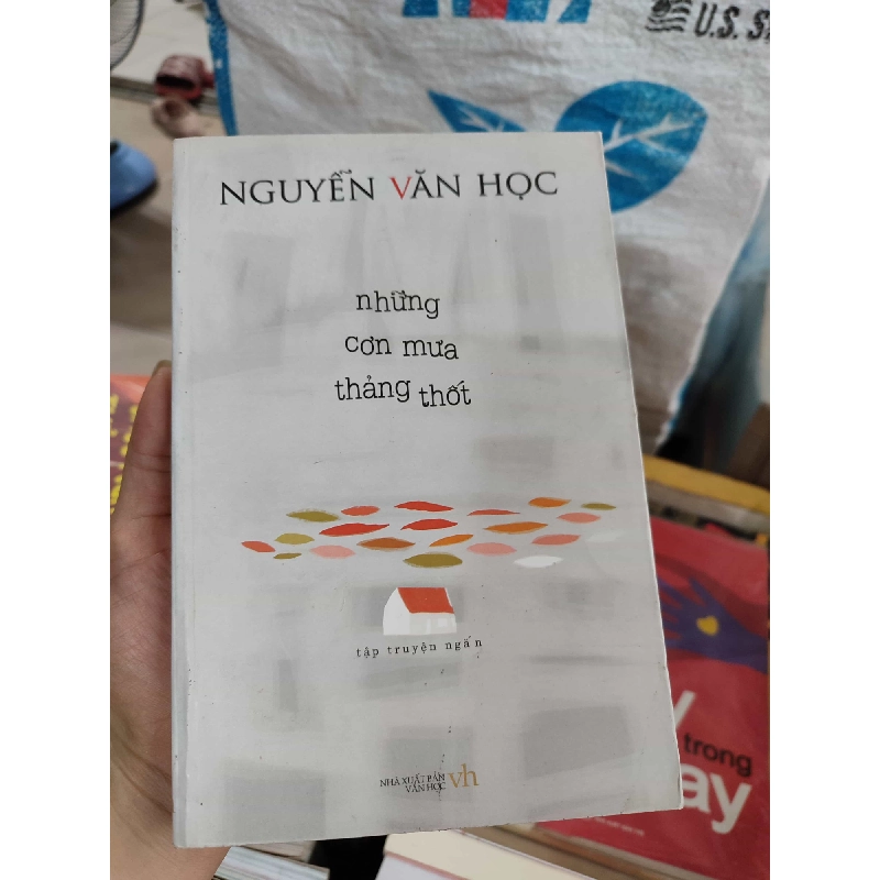 [59K/kg] Những cơn mưa thảng thốtHCM01/03 442294