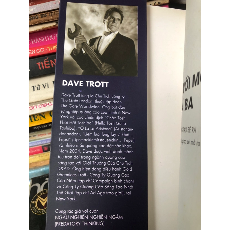 Một với một là ba Dave Trott 328421