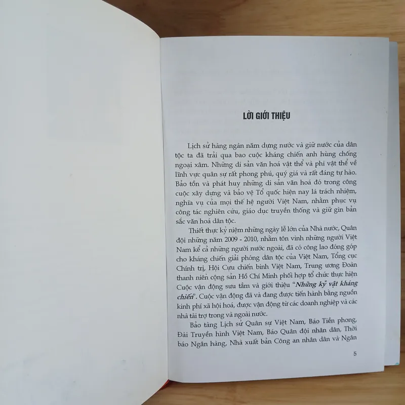 Những Kỷ Vật Kháng Chiến (Sự Im Lặng Lên Tiếng) 576454