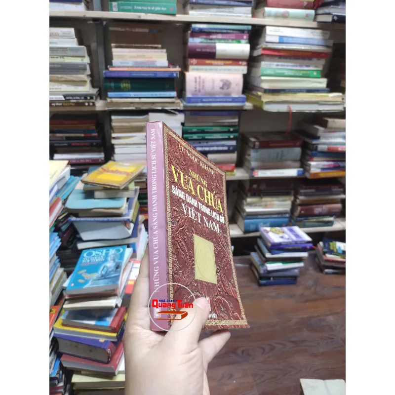 sách: Những vua chúa sáng danh trong lịch sử Việt Nam -  Vũ Ngọc Khánh (A1) 573049