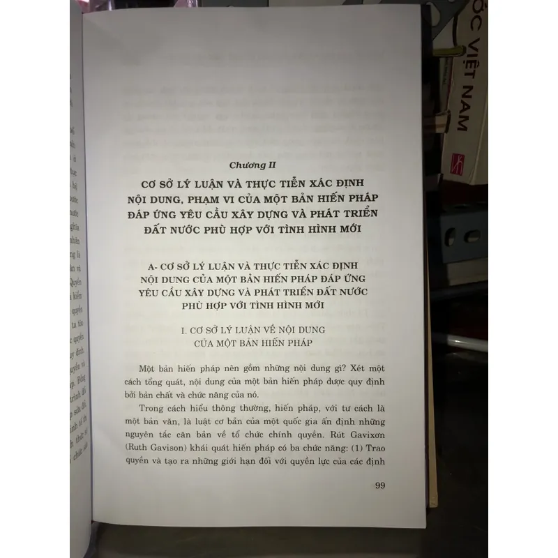 Một số vấn đề lý luận và thực tiễn về việc xây dựng và ban hành hiến pháp  728794