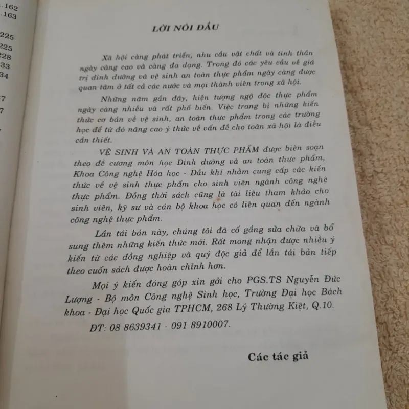 VỆ SINH VÀ AN TOÀN THỰC PHẨM. Chủ biên Tiến sỹ Nguyễn Đức Lượng ĐHBKHCM 747855