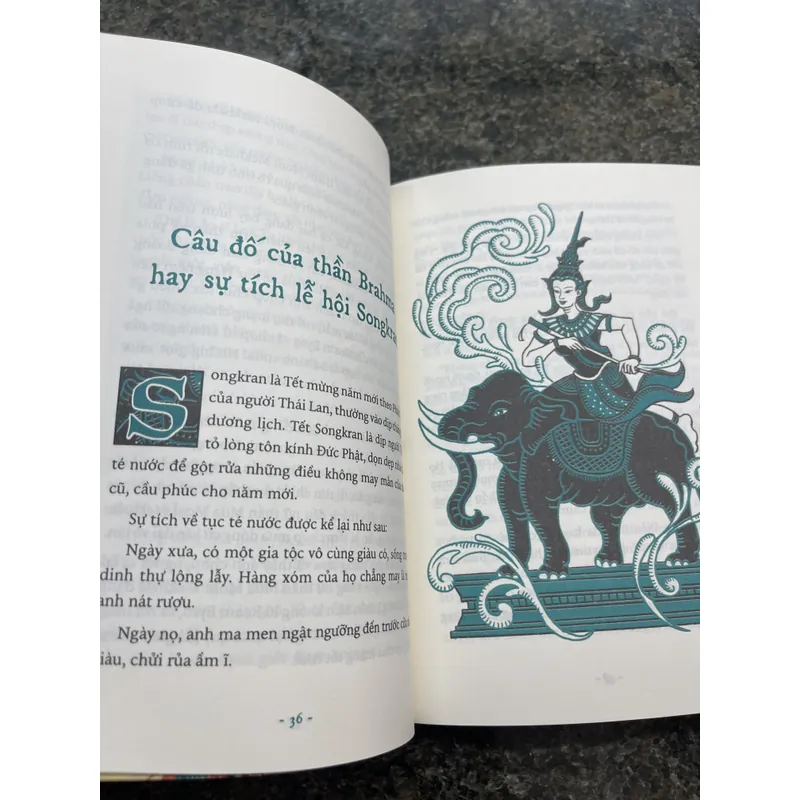 Các vị thần linh khắp thế gian Epic biên soạn 705869