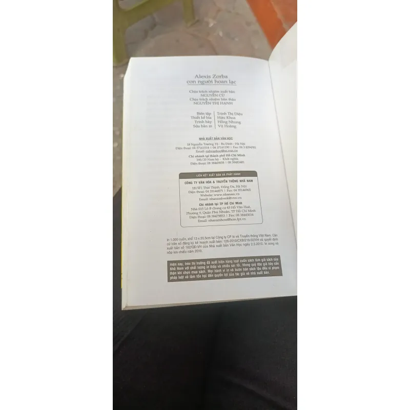 Con Người Hoan Lạc- Nikos Kazantzaki 758573