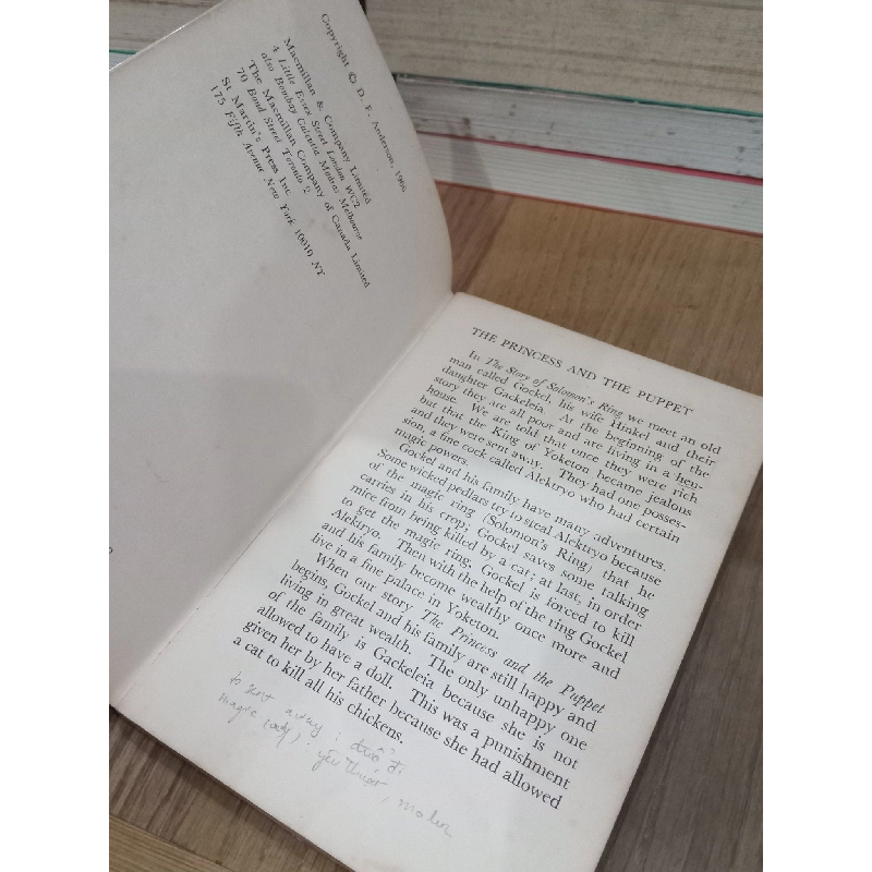 The princess and the puppet - D. F. Anderson 736385