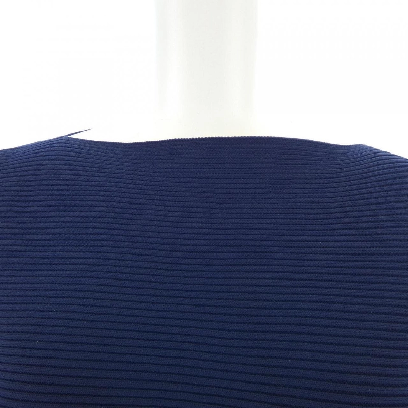 【Mã giảm giá】Áo len CFCL 641494