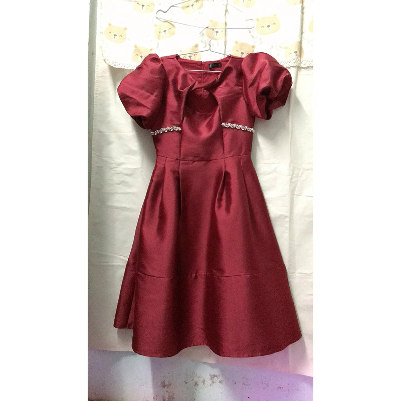 Đầm dài đỏ đô 499894