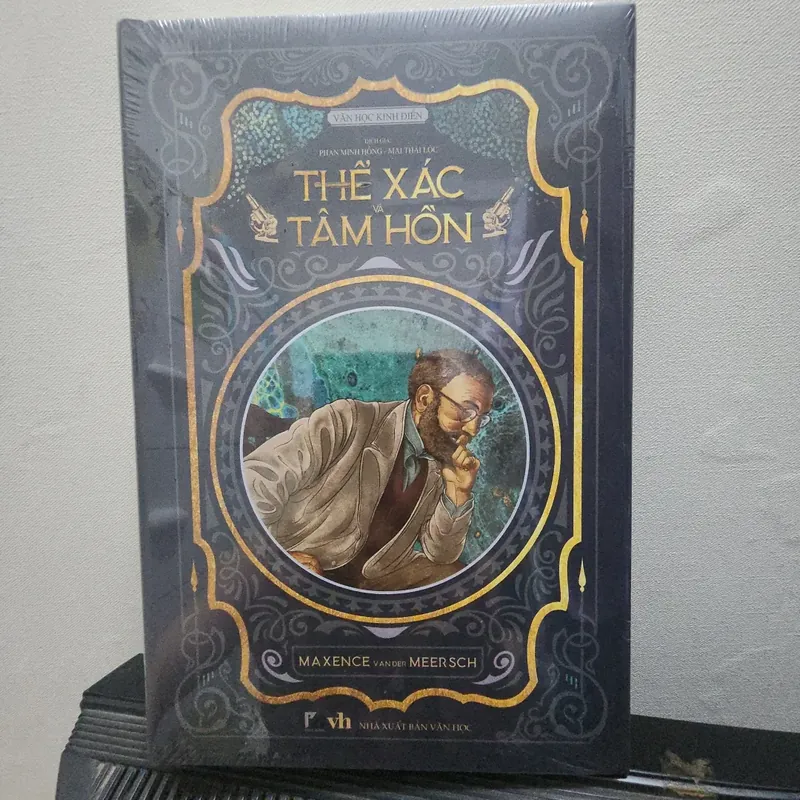 Sách Thể xác và tâm hồn của Maxence Vander Meersch mới 100% 714686