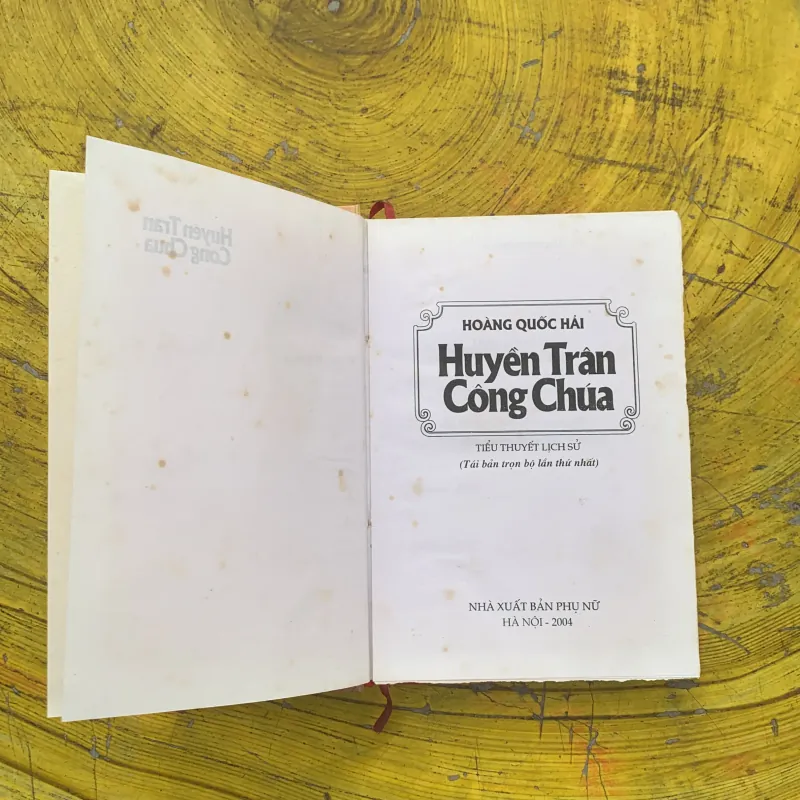 HUYỀN TRÂN CÔNG CHÚA- HOÀNG QUÓC HẢI  789842