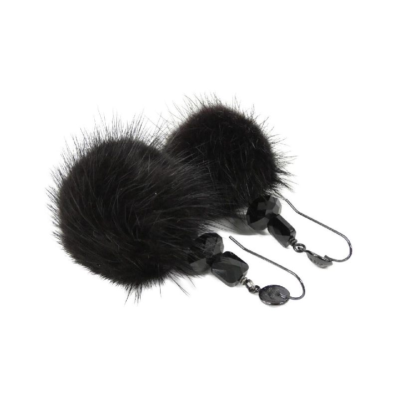 Bông tai nhung đen Louis Vuitton 626478