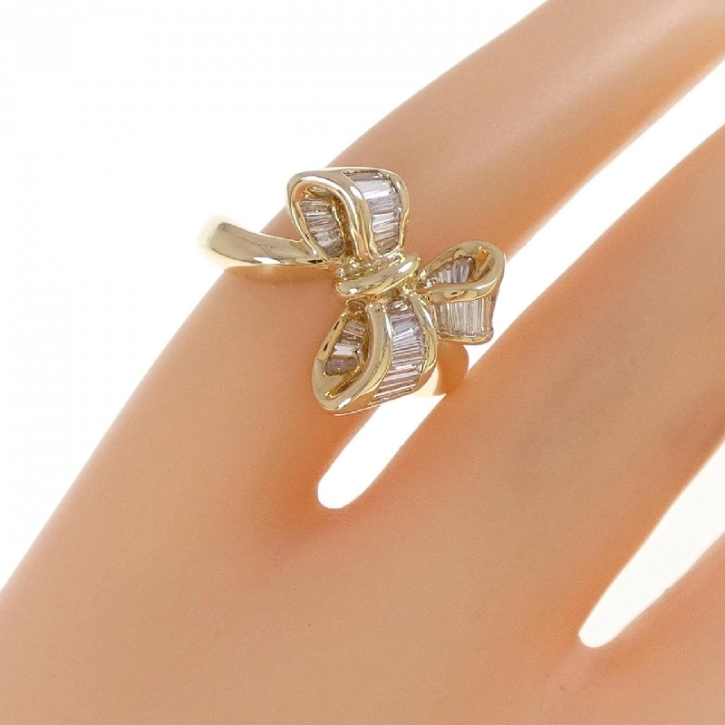 Nhẫn kim cương K18YG hình ruy băng 0.40CT - Hàng hiệu chính hãng 852128