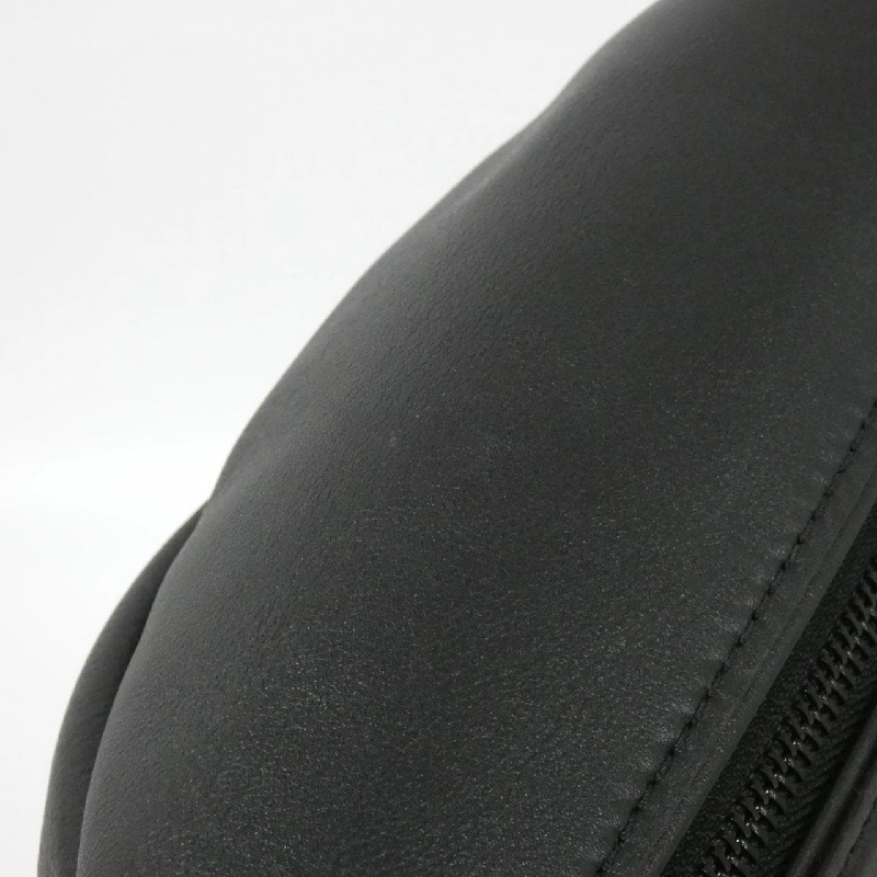 Túi đeo chéo Louis Vuitton Monogram Shadow Discovery M44388 - Hàng hiệu Authentic 805497