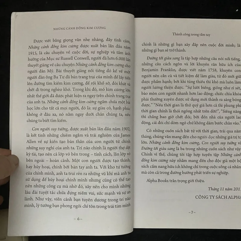 Những Cánh Đồng Kim Cương-Alpha Books tuyển chọn 1029098