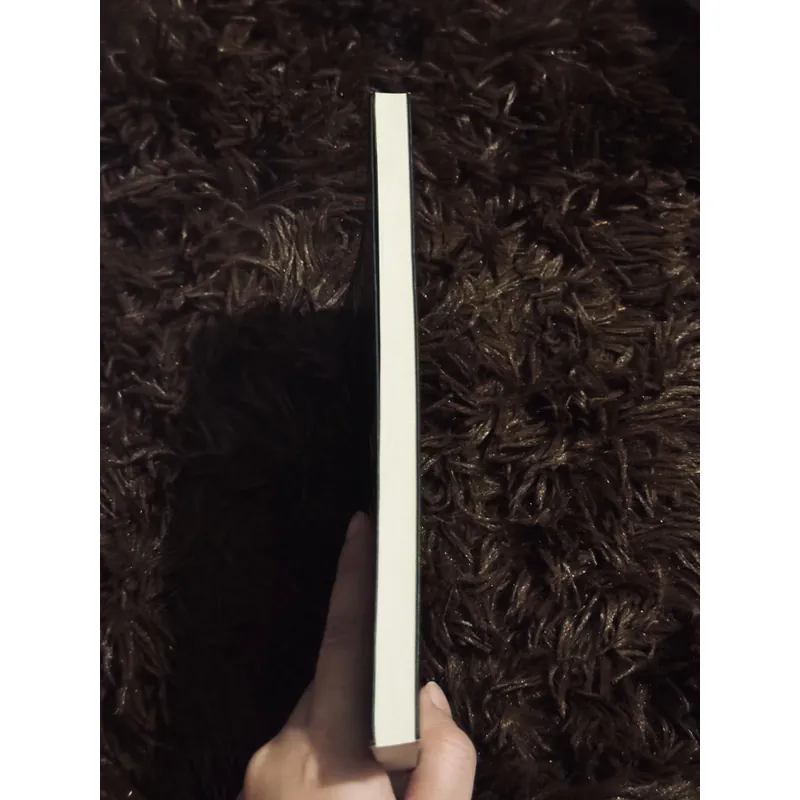 Những ngọn nến cháy tàn 740053