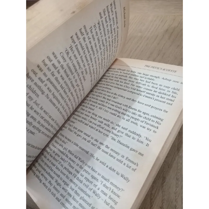 The devil's acolyte - Michael Jecks 675272