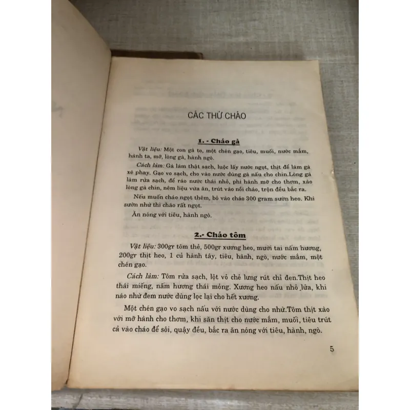 Người nội trợ hoàn toàn 995098