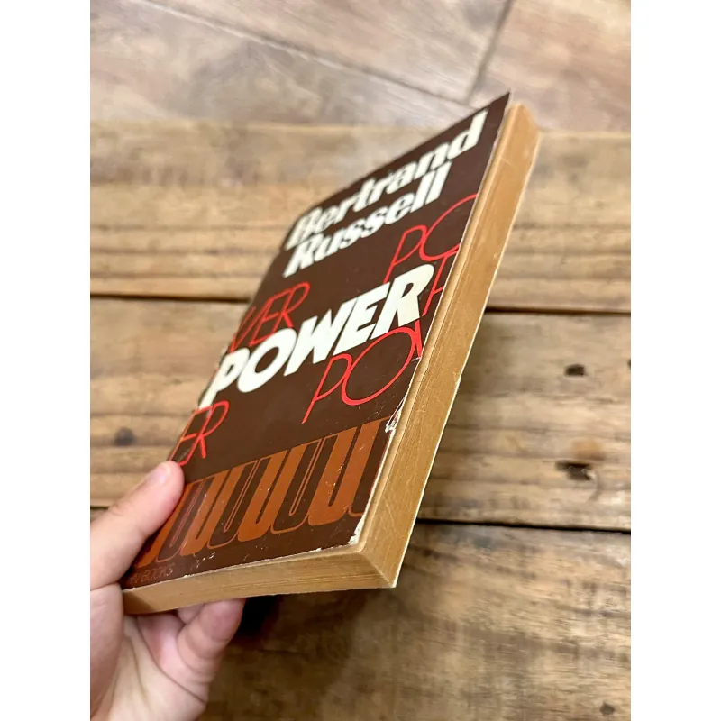 Power - Bertrand Russell (1975 Edition) 737176
