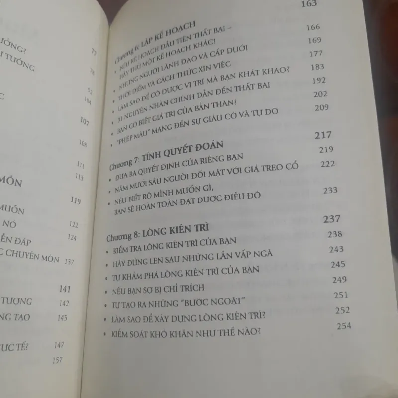 Napoleon Hill - NGHĨ GIÀU & LÀM GIÀU 778656