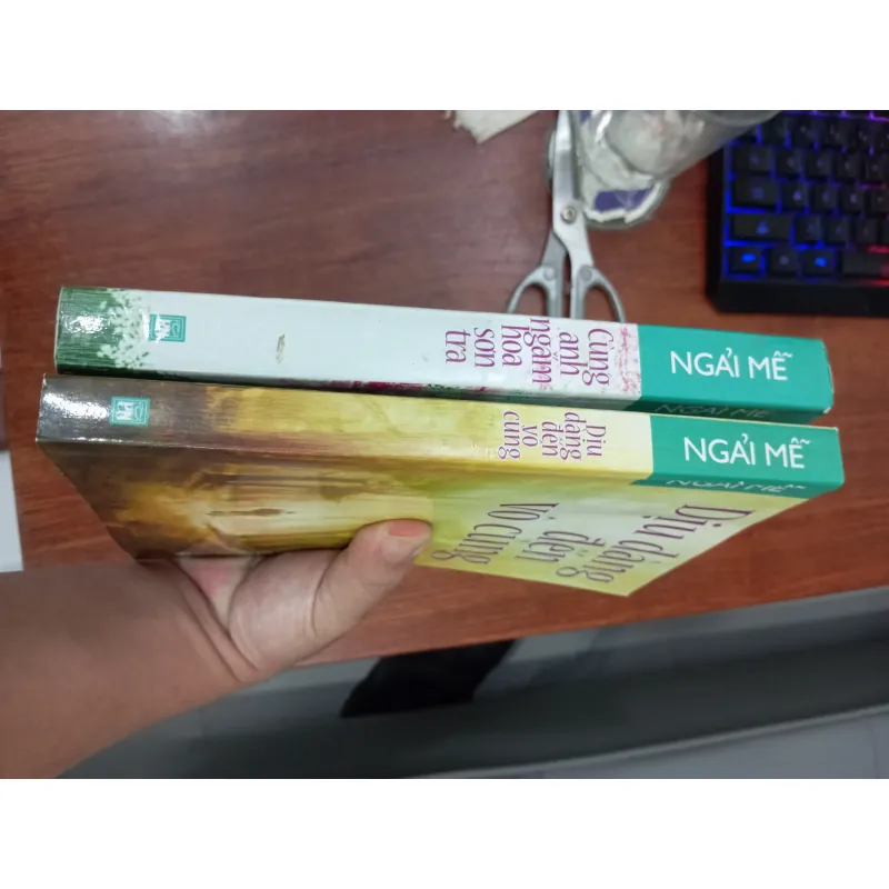 Cùng anh ngắm hoa sơn tra + Dịu dàng đến vô cùng 999736