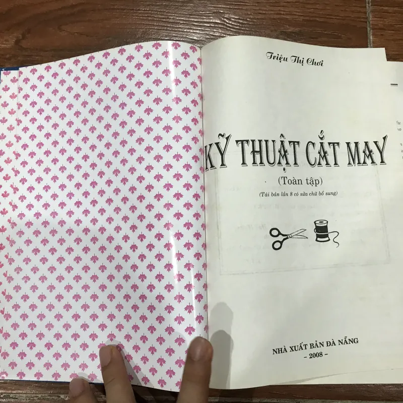 Kỹ thuật Cắt May - Triệu Thị Chơi (k3) 956846