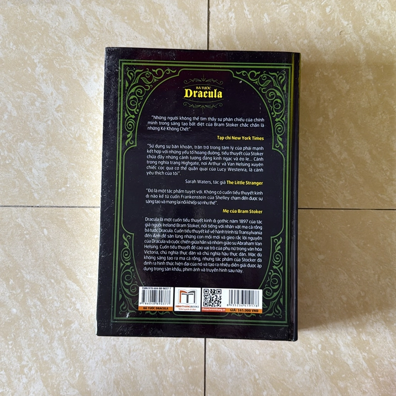 BÁ TƯỚC DRACULA bìa cứng 508398