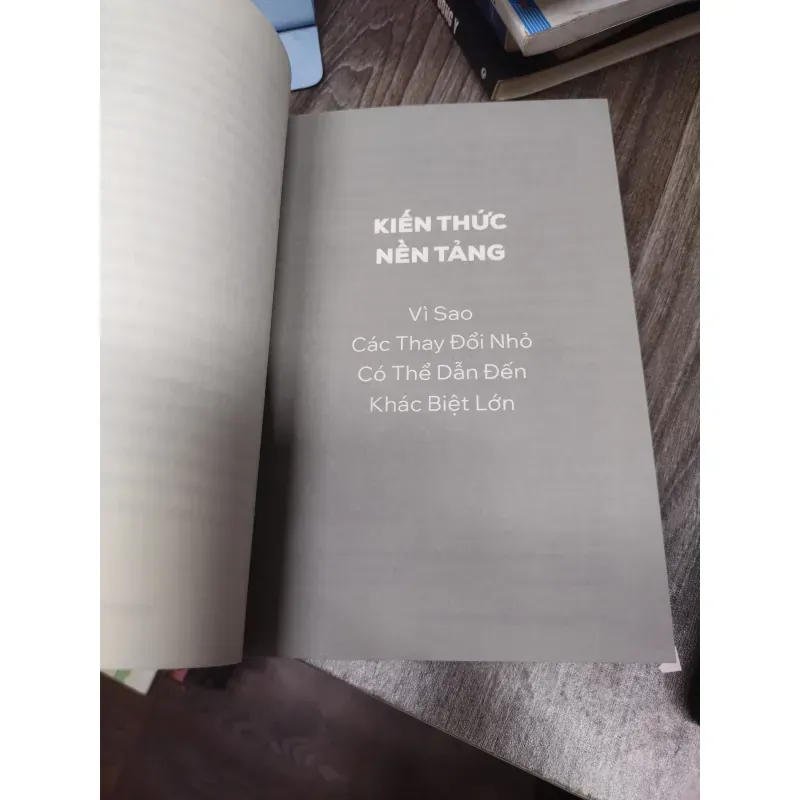 Sách - Atomic Habit - thay đổi tí hon, hiệu quả bất ngờ 931618