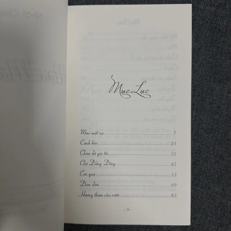 Mưa mặt nạ - Nhật Chiêu 925454