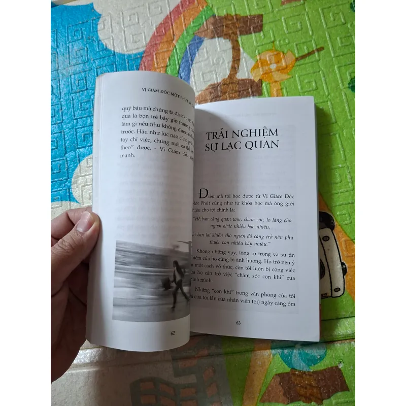 Vị Giám Đốc Một Phút Và Con Khỉ 973155