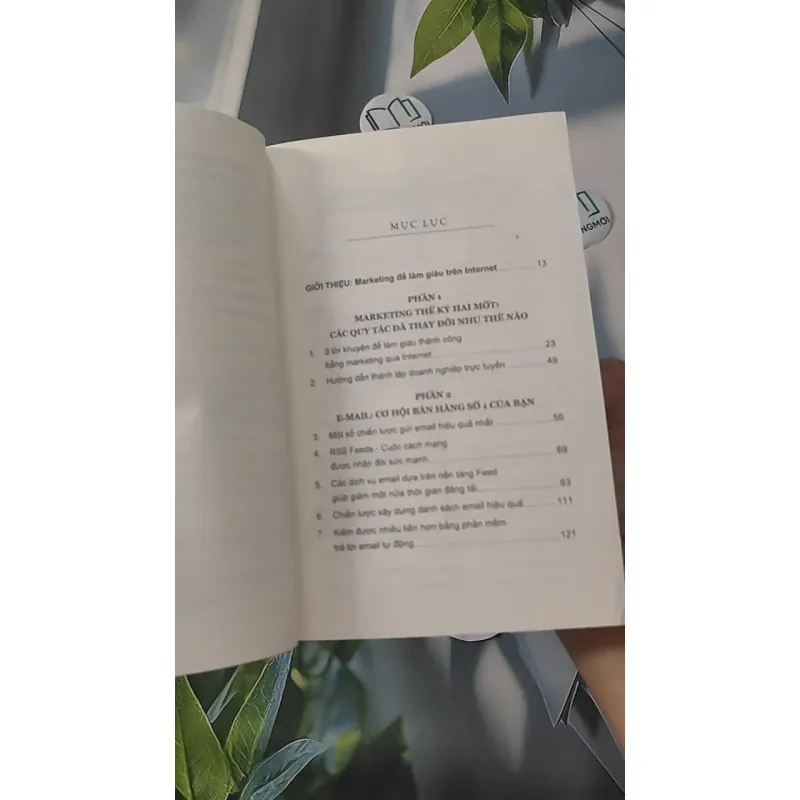 E-Riches 2.0 Làm giàu trên mạng bằng các công cụ Web 2.0 - Scott Fox 961197