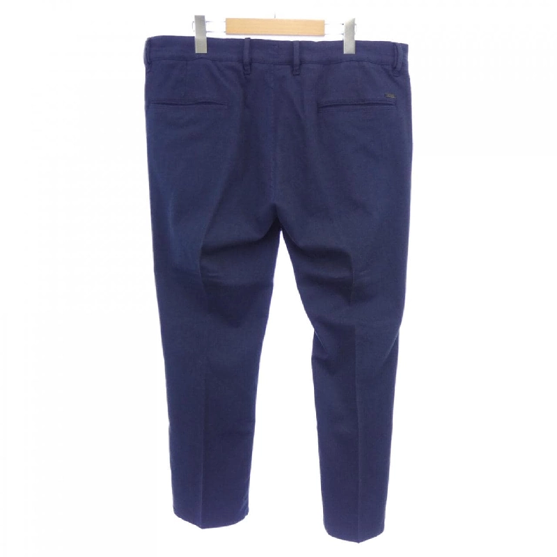 Quần HUGO BOSS - Hàng hiệu Authentic 885002