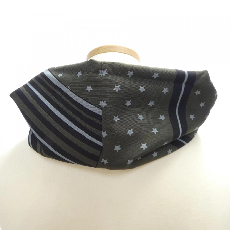 Khăn choàng HERMES - Hàng hiệu Authentic 884240