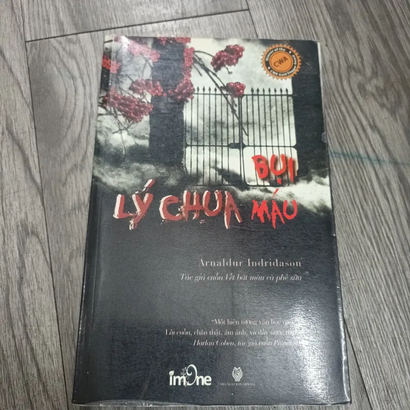 Bụi Lý Chua Máu - Arnaldur Indriđason 699316