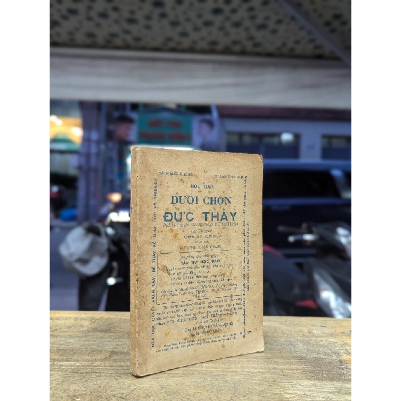 HỌC ĐẠO DƯỚI CHƠN ĐỨC THẦY - DỊCH GIẢ NGUYỄN VĂN LƯỢNG 187480