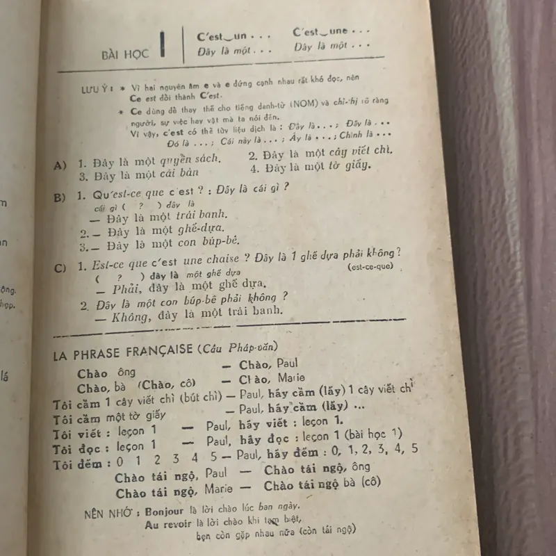 LE FRANÇAIS ELÉMENTAIRE méthode progressive de français usuel 621756