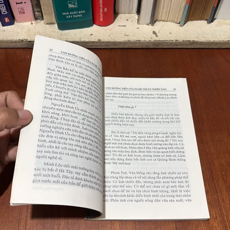 II Nhiếp Ảnh: Con Đường Tiến Của Nghệ Thuật Nhiếp Ảnh - Nguyễn Huy Hoàng - 1999 759293