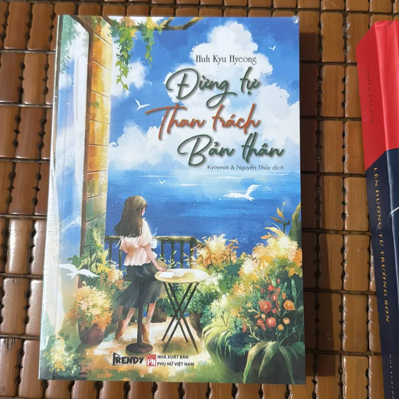 Đừng tự trách bản thân  568589