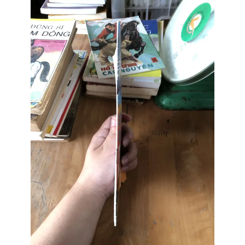 Cổ tích hồ Tơ-Nưng 973624