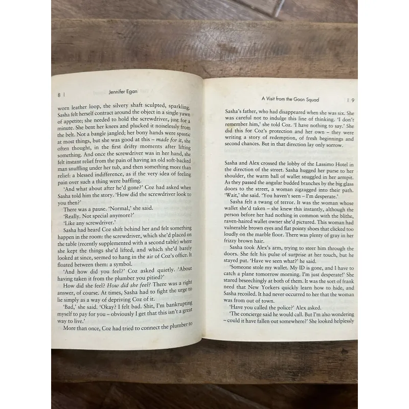 A Visit from the Goon Squad  - Jennifer Egan 736186